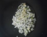 豚ばら肉にんにく炒め・レタス添え作り方5写真