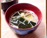 お豆腐とえのきの優しい味のお吸い物作り方4写真