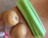 夏バテに負けるな！セロリとじゃがいも炒め作り方1写真