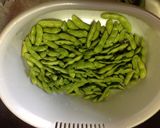 枝ごとゲットした新鮮枝豆☆茹で&冷凍保存作り方1写真