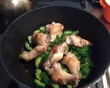 鶏手羽元とゴーヤのみそ炒め煮作り方3写真