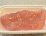 蒸し鶏とかいわれのサラダ✽梅マヨわさび作り方1写真