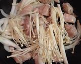 超簡単ありもので♡鶏のバター醤油パスタ作り方1写真