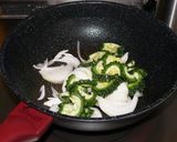 豚の甘辛ゴーヤチャンプル作り方1写真