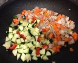 ピリ辛！とり肉の夏野菜炒め！作り方8写真