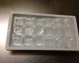 製氷皿で作った氷の保存方法♪作り方1写真