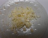 豚ばら肉のにんにく炒め・ベビーリーフのせ作り方3写真