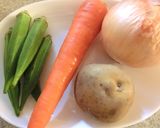２０13　たっぷりトマトとオクラのカレー作り方1写真
