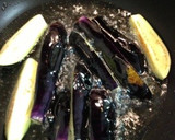 冷やして簡単♪ナスの揚げ浸し玉ねぎのせ☆作り方3写真