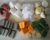 鮪と黒はんぺんの野菜煮作り方2写真