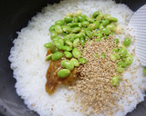 枝豆ごはん（枝豆と梅とゴマはあと混ぜ）作り方3写真