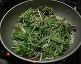 ◆時短＆簡単副菜♡水菜と砂ずりの炒め物◆作り方4写真
