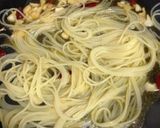 定番アーリオオリオペペロンチーノ作り方4写真