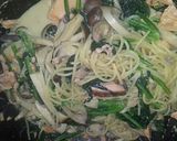鮭とほうれん草のきのこクリームパスタ作り方19写真