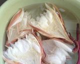 おそるおそる、茹で月下美人作り方1写真