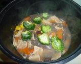 大豆で作られたお肉風ミンチと根菜の煮物作り方6写真