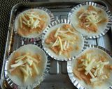 簡単おつまみ☆餃子の皮で明太ピザ作り方3写真