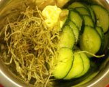 スルメなどつまみのリメイクサラダ作り方1写真