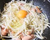 簡単！もやしとウインナーのカルボナーラ作り方8写真