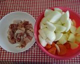 ★鶏のもも肉で＊クリームシチュー＊です♪作り方1写真