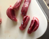 ☆簡単おつまみ☆砂肝の塩麹とにんにく炒め作り方1写真