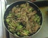 簡単キノコの野菜炒め丼作り方3写真