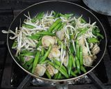 金針菜とホタテのオイスターソース炒め作り方3写真
