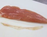 鶏ささみ　筋の取り方［筋抜き・筋取り］作り方5写真