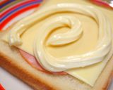 後のせマヨがじゅわっ♡ハムチートースト作り方1写真
