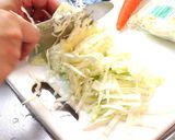 野菜いっぱいな豚骨醤油ラーメン！作り方1写真