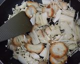 コク旨！油麩ときのこのガーリック味噌炒め作り方2写真