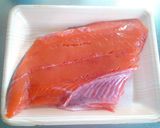 おつまみ・お弁当に♡ひとくち秋鮭ザンギ作り方1写真