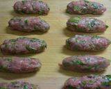 豚ひき肉とセロリの焼きソーセージ風作り方4写真
