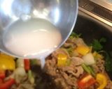 麺つゆで!豚バラと夏野菜の柚子胡椒炒め作り方5写真