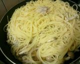しめじと豚バラ☆和風パスタ～ネギ風味～作り方4写真