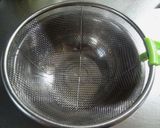 水にさらしたみじん玉ねぎを無駄なく取る！作り方1写真
