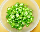 夏☆オクラとしらすのマイルドぽん酢和え作り方3写真