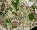 キノコとピーマンとベーコンの味噌炒め作り方2写真