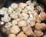 硬さが命。カリフラワーの梅マヨ和え作り方1写真