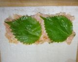 超簡単!鶏ひき肉とシソの春巻き焼き作り方3写真