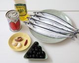 秋刀魚のソテーとトマトソースの軽い煮込み作り方1写真