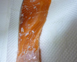 秋鮭と茸のムニエル 黒ビールソース仕立て作り方1写真