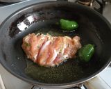 鶏もも肉の香味焼き　ガーリックパン粉添え作り方4写真