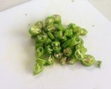 青唐辛子の醤油漬け♬作り方1写真