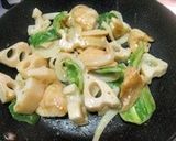 鶏肉と蓮根の辛子マヨ炒め作り方5写真