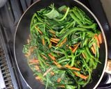 鶏肉と空芯菜の塩麹炒め作り方3写真