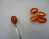 ちょっとしたおつまみに！トマこぶサラダ作り方1写真