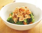 温野菜と豚しゃぶの香味ケチャップ和え作り方8写真