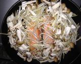 塩じゃけときのこの蒸し焼き作り方2写真