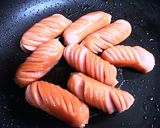 お弁当に◎焼肉のタレでウインナー炒め作り方2写真